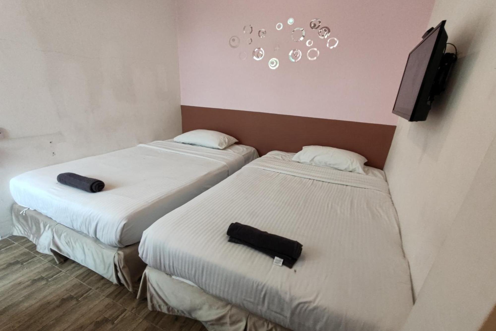 Maleeq Hotel @ Meru อิโปห์ ภายนอก รูปภาพ