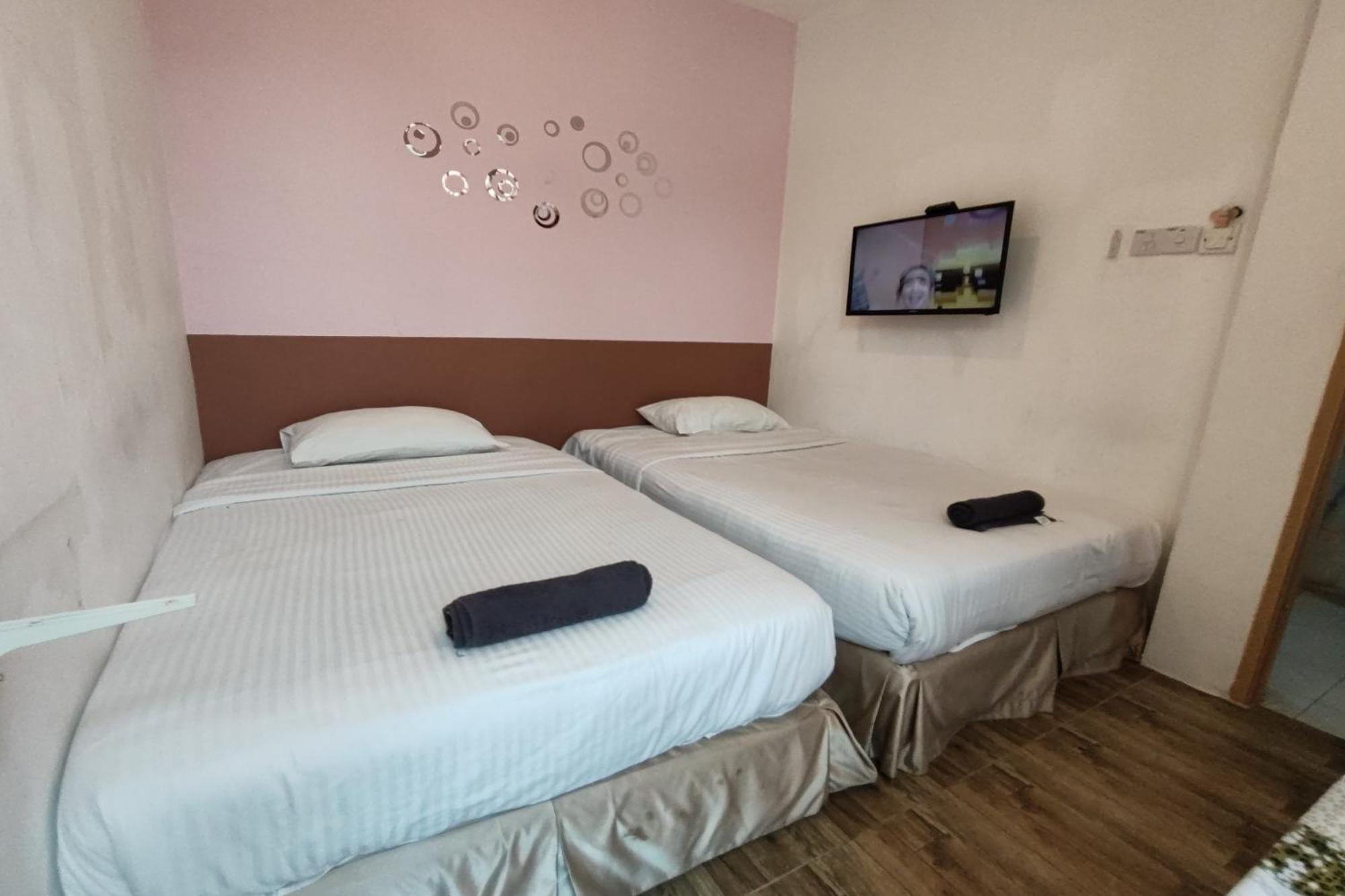 Maleeq Hotel @ Meru อิโปห์ ภายนอก รูปภาพ